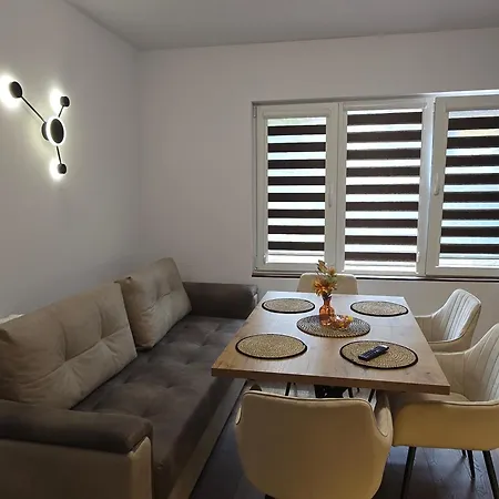 дар Apartment