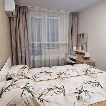 дар Apartament *